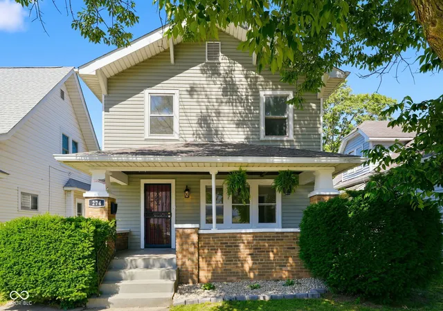 Photo 1 of Single family home for sale at 274 N Mount St, Indianapolis, IN 46222 | MLS# 22104519 | Listing updated on 2026-06-04