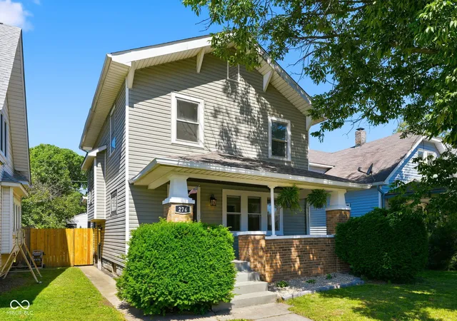 Photo 2 of Single family home for sale at 274 N Mount St, Indianapolis, IN 46222 | MLS# 22104519 | Listing updated on 2026-06-04