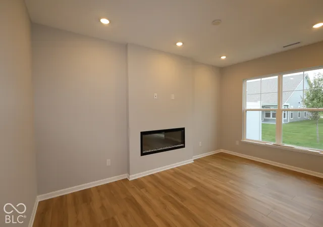 Photo 3 of Townhouse for sale at 12551 Cattle Ridge Dr, Noblesville, IN 46060 | MLS# 22104520 | Listing updated on 2026-10-10
