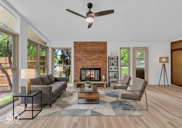 Photo 3 of Single family home for sale at 9105 Washington Blvd, Indianapolis, IN 46240 | MLS# 22104521 | Listing updated on 2026-10-13