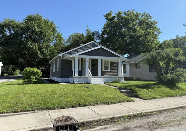 2nd image of 3526 E Vermont St, Indianapolis, IN 46201 | MLS# 22104546