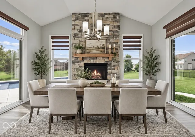 Photo 4 of Single family home for sale at 1091 Margate Dr, Greenwood, IN 46143 | MLS# 22104564 | Listing updated on 2026-09-26