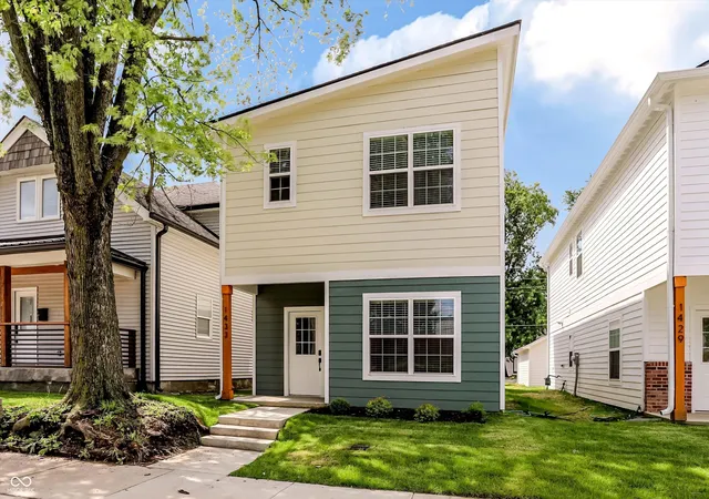2nd image of 1433 Deloss St, Indianapolis, IN 46201 | MLS# 22104657