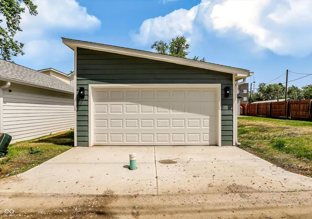 51st image of 1433 Deloss St, Indianapolis, IN 46201 | MLS# 22104657