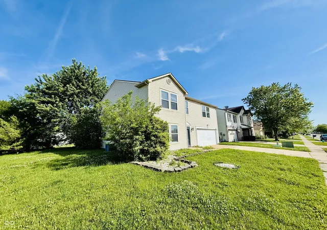 2nd image of 3424 Pavetto Ln, Indianapolis, IN 46203 | MLS# 22104765