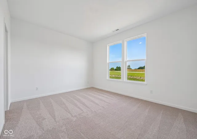 Photo 4 of Single family home for sale at 6593 Hemlock Ln, Pendleton, IN 46064 | MLS# 22104810 | Listing updated on 2026-09-22