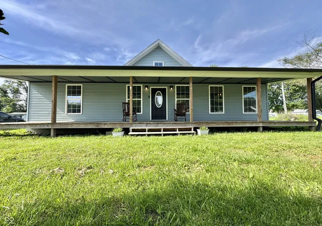 3rd image of 803 N Mary Patton Dr, Brazil, IN 47834 | MLS# 22104848