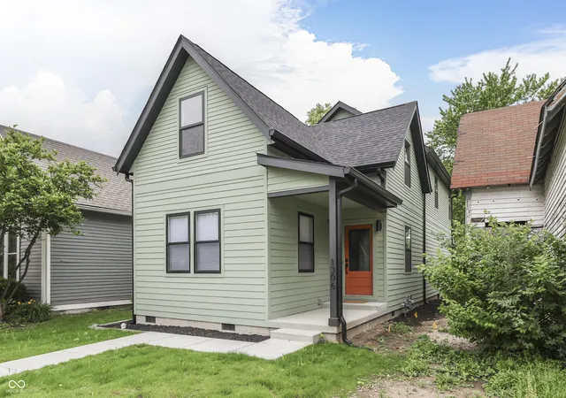 1st image of 1306 E Saint Clair St, Indianapolis, IN 46202 | MLS# 22104861