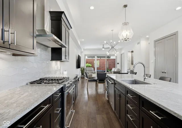 Photo 3 of Townhouse for sale at 1111 E 10th Street, Indianapolis, IN 46202 | MLS# 22104872 | Listing updated on 2026-09-25