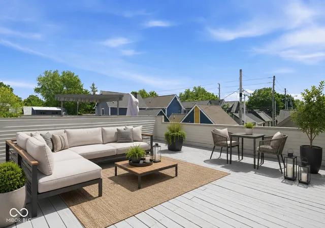 2nd image of 1111 E 10th St, Indianapolis, IN 46202 | MLS# 22104872