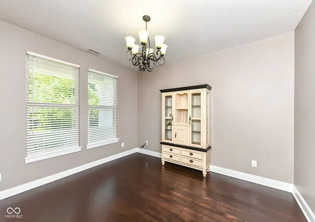 4th image of 15770 Chapel Park Dr E, Noblesville, IN 46060 | MLS# 22104874