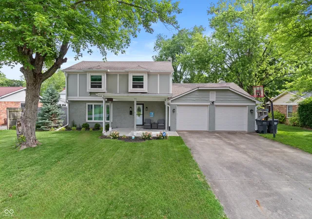 1st image of 3210 Wayside Ln, Anderson, IN 46011 | MLS# 22104886