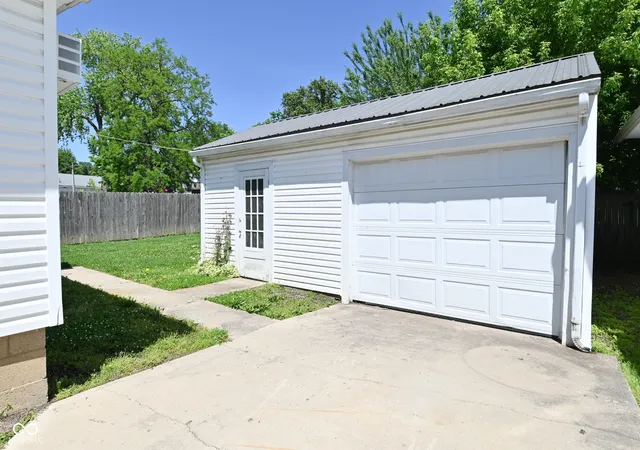 Homes for sale in Middletown, IN | 118 N 8Th St, Middletown, IN 47356 | MLS# 22104940