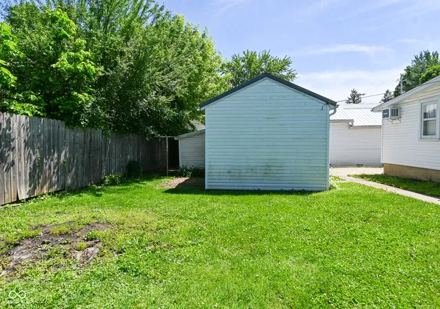 Homes for sale in Middletown, IN | 118 N 8th St, Middletown, IN 47356 | MLS# 22104940
