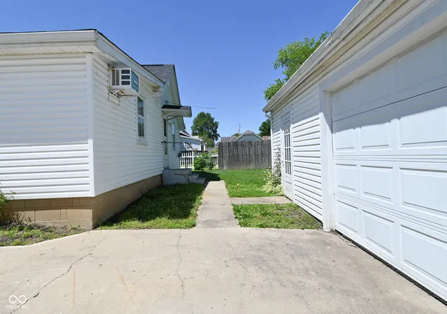Homes for sale in Middletown, IN | 118 N 8Th St, Middletown, IN 47356 | MLS# 22104940