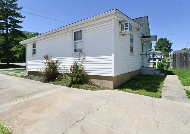 Homes for sale in Middletown, IN | 118 N 8Th St, Middletown, IN 47356 | MLS# 22104940