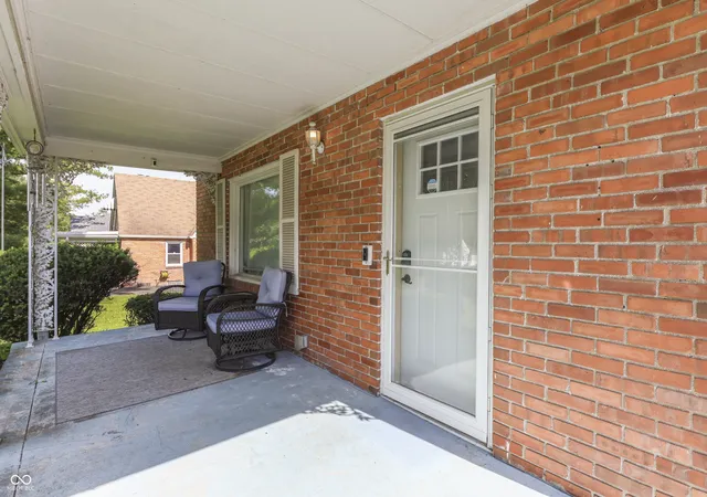 4th image of 4560 Stratford Ave, Indianapolis, IN 46201 | MLS# 22104979