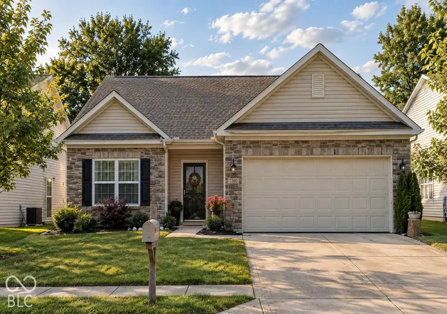 Photo 1 of Single family home for sale at 1650 Bridgecreek Xing, Greenwood, IN 46143 | MLS# 22105035 | Listing updated on 2026-10-06