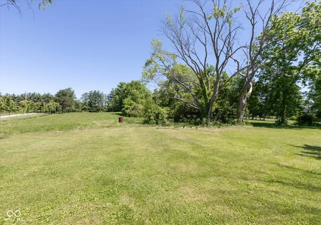 24th image of 6862 Travis Rd, Greenwood, IN 46143 | MLS# 22105063