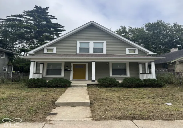 Photo 2 of Single family home for sale at 3649 Graceland Ave, Indianapolis, IN 46208 | MLS# 22105119 | Listing updated on 2026-09-30