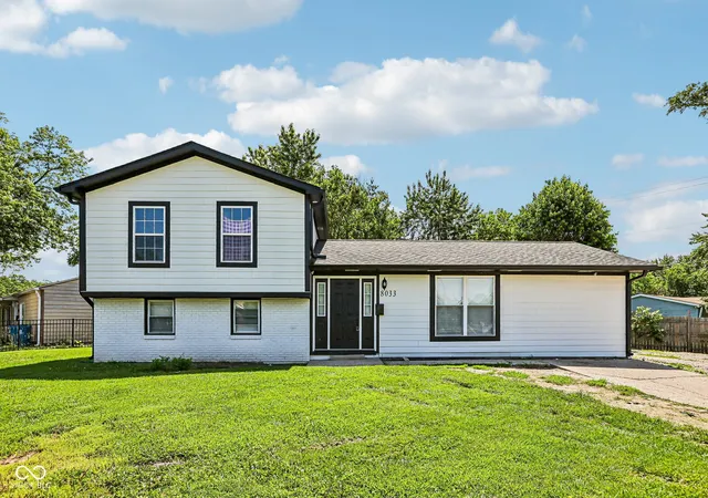 Homes for sale in Indianapolis, IN | 8033 Wysong Dr, Indianapolis, IN 46219 | MLS# 22105127
