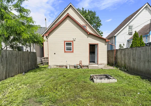 26th image of 1906 Charles St, Indianapolis, IN 46225 | MLS# 22105137