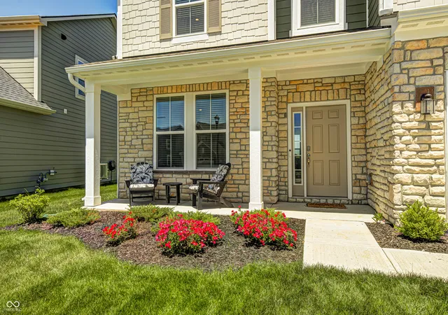 Photo 2 of Single family home for sale at 5730 Palazzo Ln, Mc Cordsville, IN 46055 | MLS# 22105149 | Listing updated on 2026-08-18