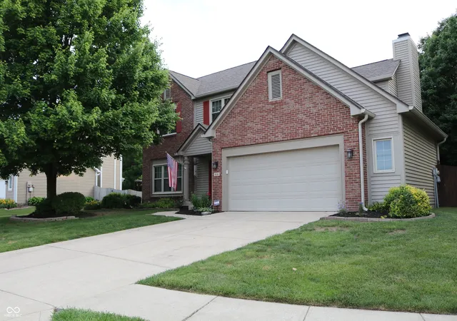 Homes for sale in Indianapolis, IN | 616 Midnight Ct, Indianapolis, IN 46239 | MLS# 22105150