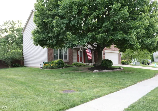Homes for sale in Indianapolis, IN | 616 Midnight Ct, Indianapolis, IN 46239 | MLS# 22105150