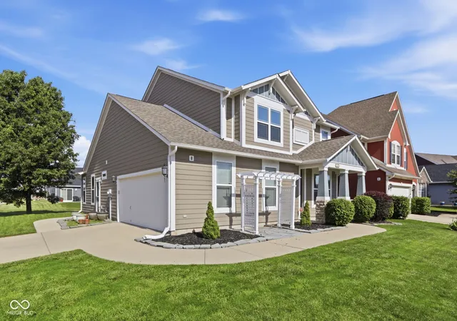 3rd image of 5122 Clemens Pl, Indianapolis, IN 46239 | MLS# 22105152