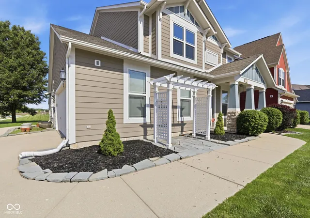 4th image of 5122 Clemens Pl, Indianapolis, IN 46239 | MLS# 22105152