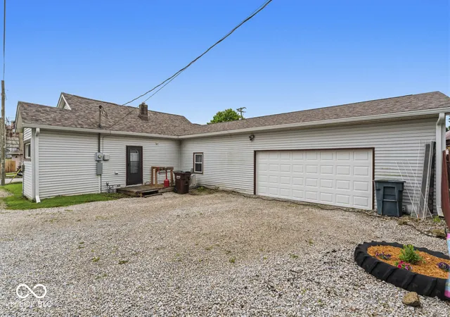 Homes for sale in Sulphur Springs, IN | 107 N Meridian St, Sulphur Springs, IN 47388 | MLS# 22105167