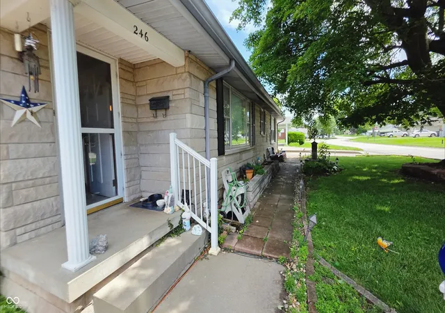 Homes for sale in Seymour, IN | 246 Taggart Dr, Seymour, IN 47274 | MLS# 22105189