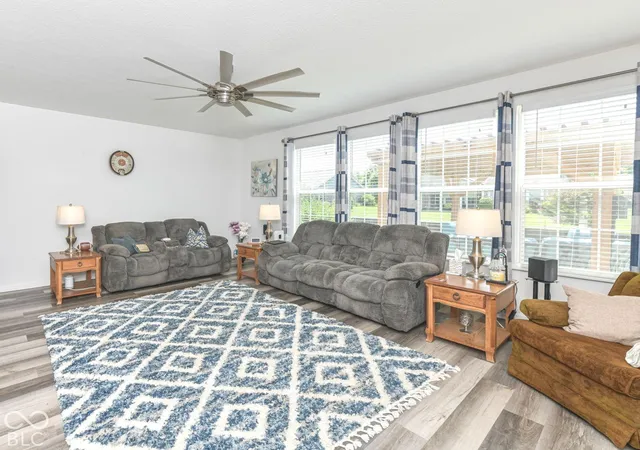 Photo 2 of Sale Pending at 5583 W Port Dr, Mc Cordsville, IN 46055 | MLS# 22105206 | Listing updated on 2026-10-01