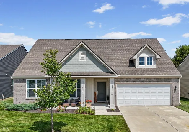 Photo 1 of Single family home for sale at 8376 Hulton Rd, Pendleton, IN 46064 | MLS# 22105215 | Listing updated on 2026-09-22