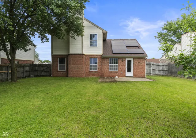 3rd image of 4001 Maple Manor Dr, Indianapolis, IN 46237 | MLS# 22105255