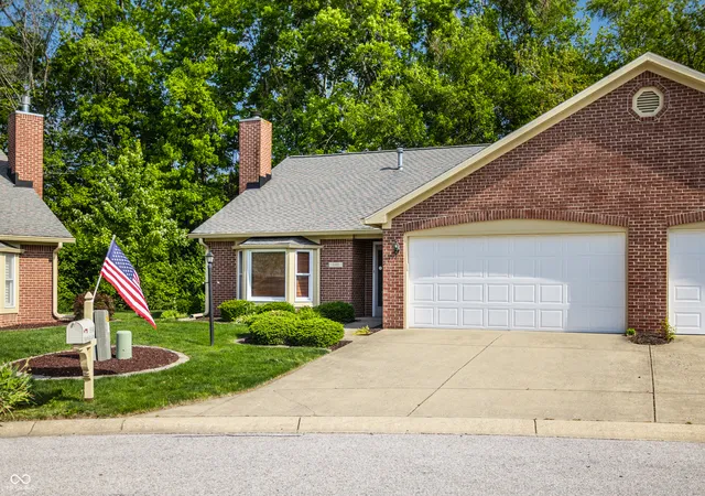 Photo 1 of Sale Pending at 5148 Waybridge Ln, Indianapolis, IN 46237 | MLS# 22105278 | Listing updated on 2026-09-21
