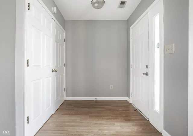 5th image of 5148 Waybridge Ln, Indianapolis, IN 46237 | MLS# 22105278