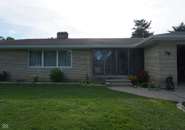 2nd image of 76 Kirk Dr E, Indianapolis, IN 46234 | MLS# 22105292