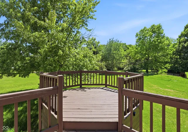 Photo 3 of Single family home for sale at 10325 Blue Fin Dr, Indianapolis, IN 46256 | MLS# 22105418 | Listing updated on 2026-08-25