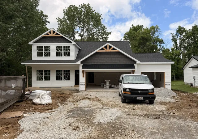 Homes for sale in Coatesville, IN | 271 Gettysburg, Coatesville, IN 46121 | MLS# 22105429