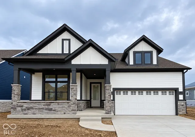 Photo 1 of Single family home for sale at 8842 Earhart Ln, Zionsville, IN 46077 | MLS# 22105433 | Listing updated on 2026-10-03