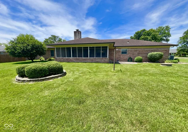Photo 2 of Sale Pending at 305 Jodi Dr, Brownstown, IN 47220 | MLS# 22105437 | Listing updated on 2026-09-21