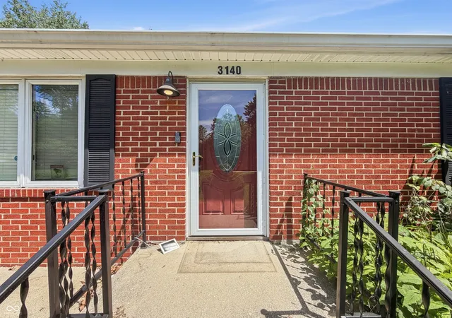5th image of 3140 Tulip Dr, Indianapolis, IN 46227 | MLS# 22105443