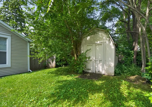 5th image of 14 Wood St, Greenfield, IN 46140 | MLS# 22105446