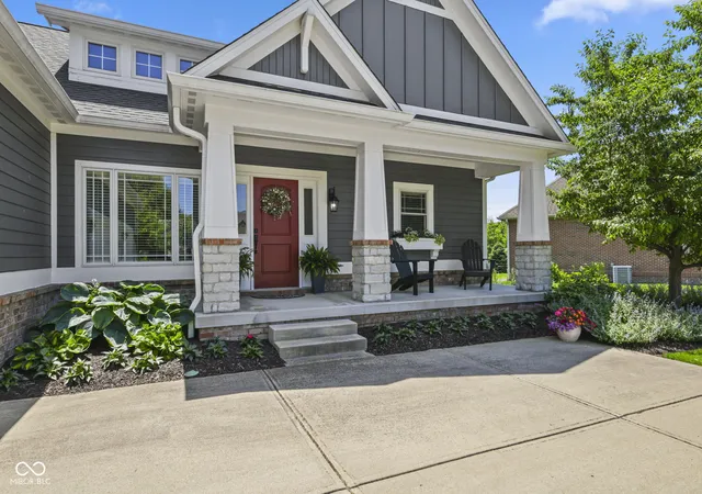 4th image of 4999 Sweetwater Dr, Noblesville, IN 46062 | MLS# 22105477
