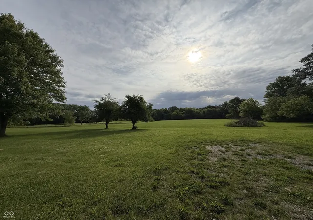 Photo 3 of Sale Pending at 1227 Holmes Rd, Lebanon, IN 46052 | MLS# 22105492 | Listing updated on 2026-09-08