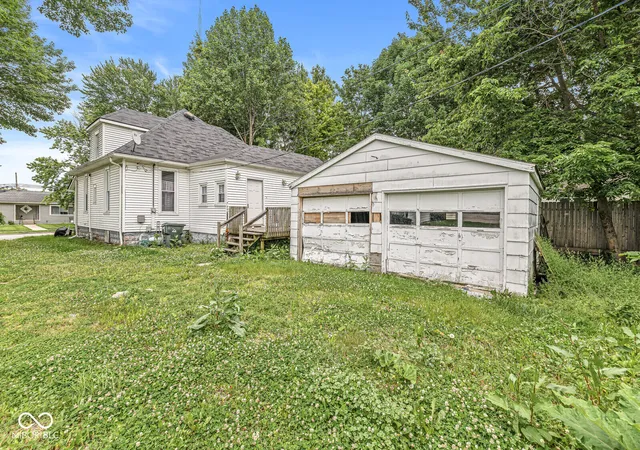 Homes for sale in Fortville, IN | 112 N Merrill St, Fortville, IN 46040 | MLS# 22105493