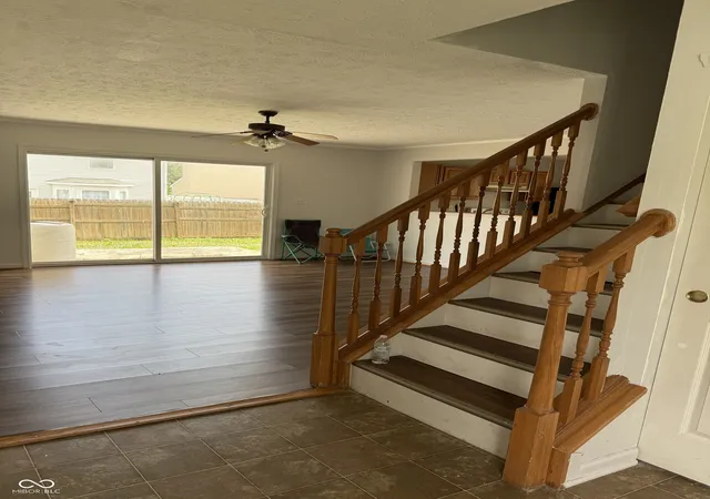 3rd image of 120 White Lick Dr, Indianapolis, IN 46227 | MLS# 22105506