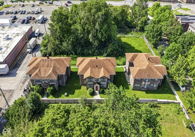 2nd image of 1635 Central Ave, Indianapolis, IN 46202 | MLS# 22105508